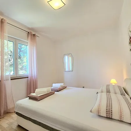 Alfirev Tomislav Apartment Vodice