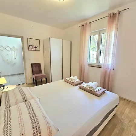 Apartment Alfirev Tomislav *